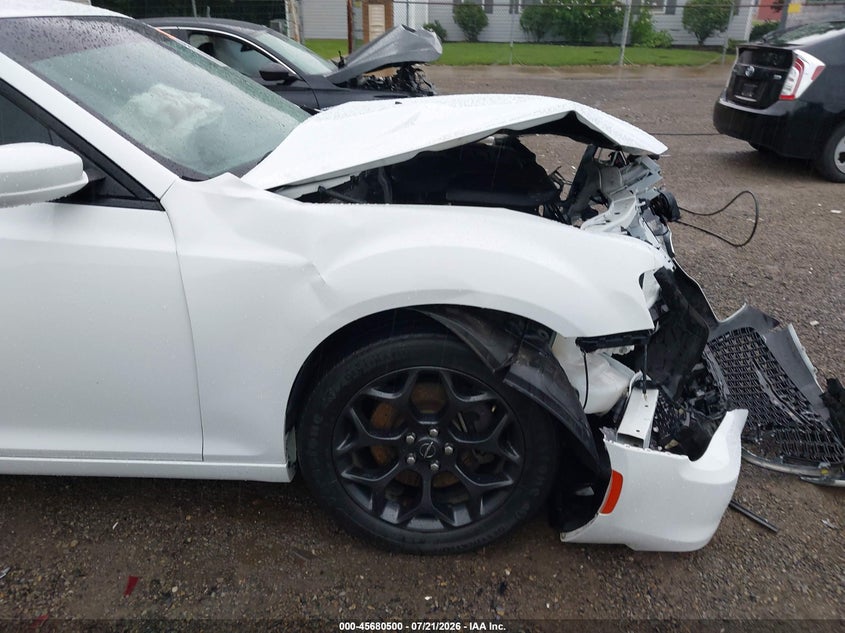 2020 Chrysler 300 300S Awd VIN: 2C3CCAGGXLH154703 Lot: 45680500