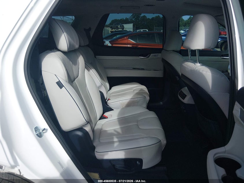 2024 HYUNDAI PALISADE auction photo 8