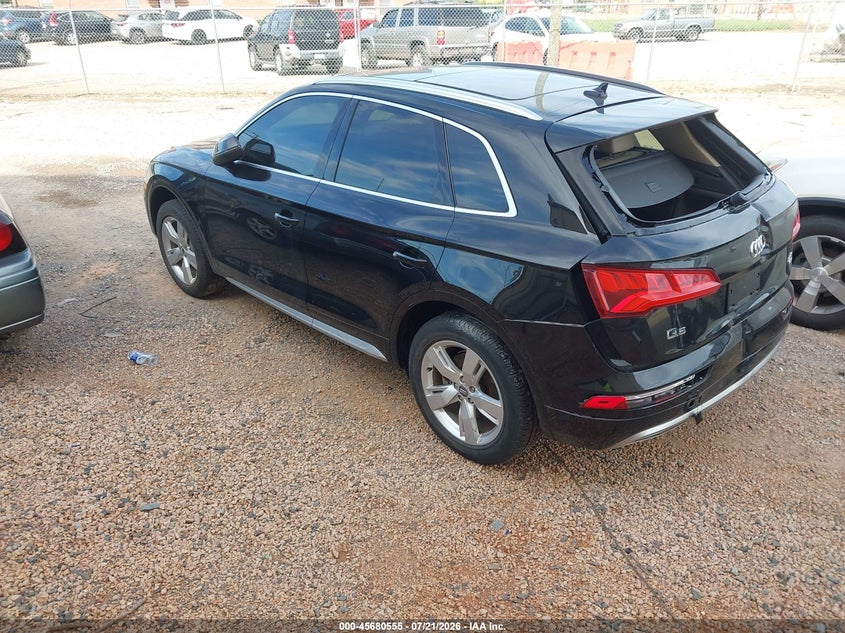 Vin: wa1bnafy8j2067071, lot: 46179164, audi q5 2.0t premium/2.0t tech premium 20183