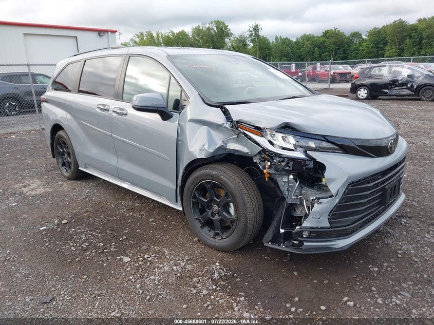 Vin: 5tdcskfc0ts269654, lot: 46179210, toyota sienna woodland edition 2026 img_1
