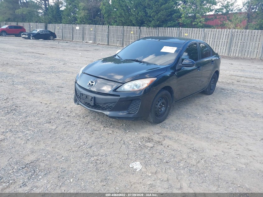 Vin: jm1bl1up9d1835639, lot: 46179211, mazda mazda3 i sport 20132