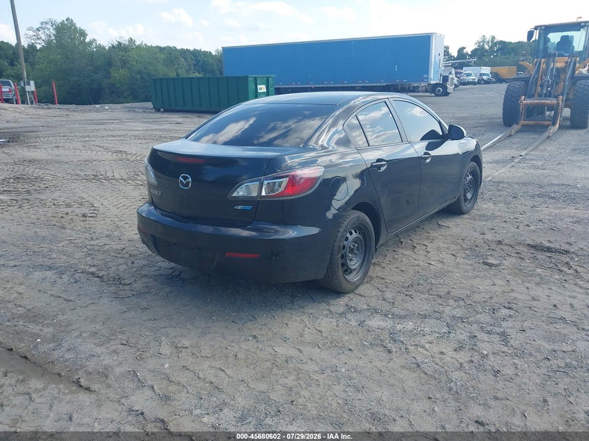 Vin: jm1bl1up9d1835639, lot: 46179211, mazda mazda3 i sport 20134