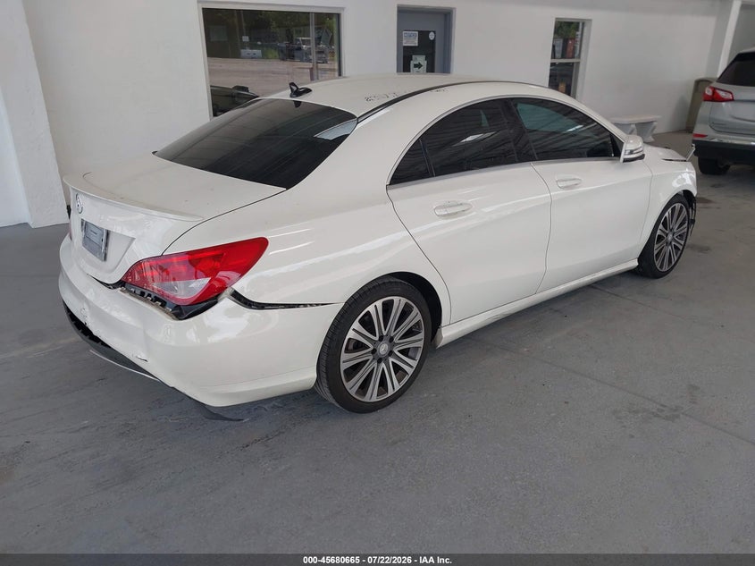 2017 MERCEDES-BENZ CLA 250 auction photo 4