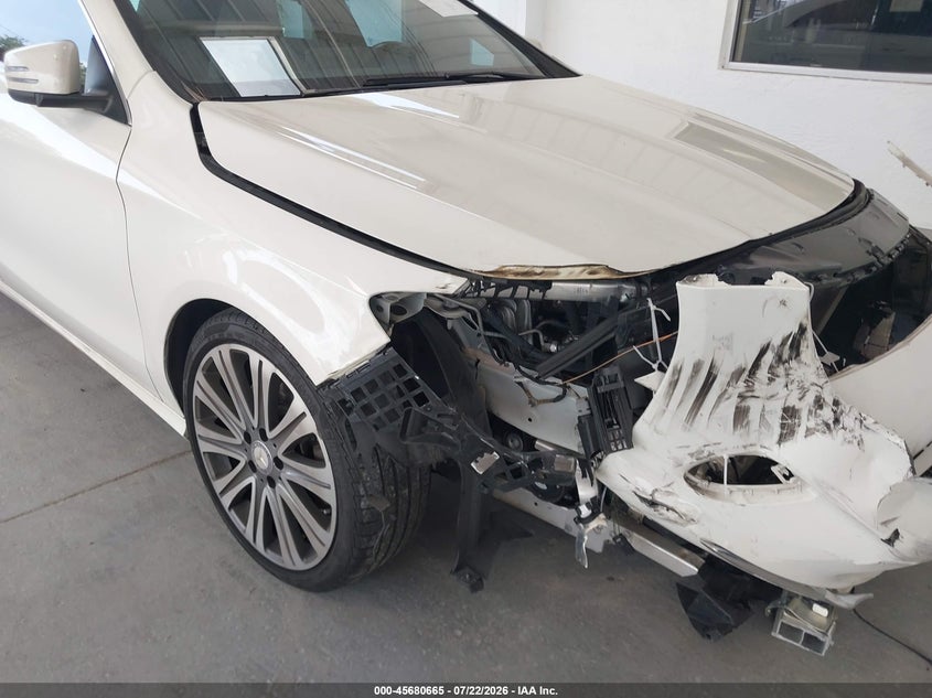 2017 MERCEDES-BENZ CLA 250 auction photo 6