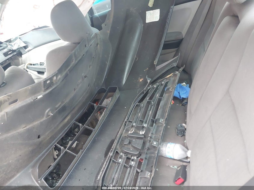 2011 HONDA ACCORD auction photo 8