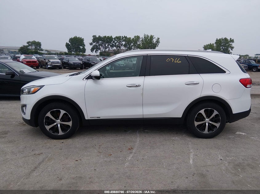 2017 Kia Sorento 3.3L Ex VIN: 5XYPHDA5XHG277107 Lot: 45680766