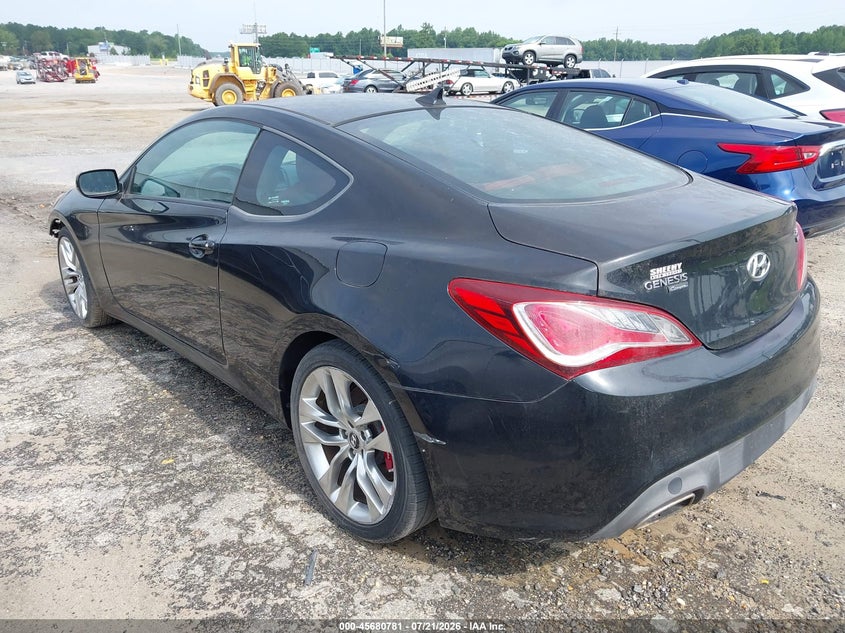 2013 HYUNDAI GENESIS auction photo 3