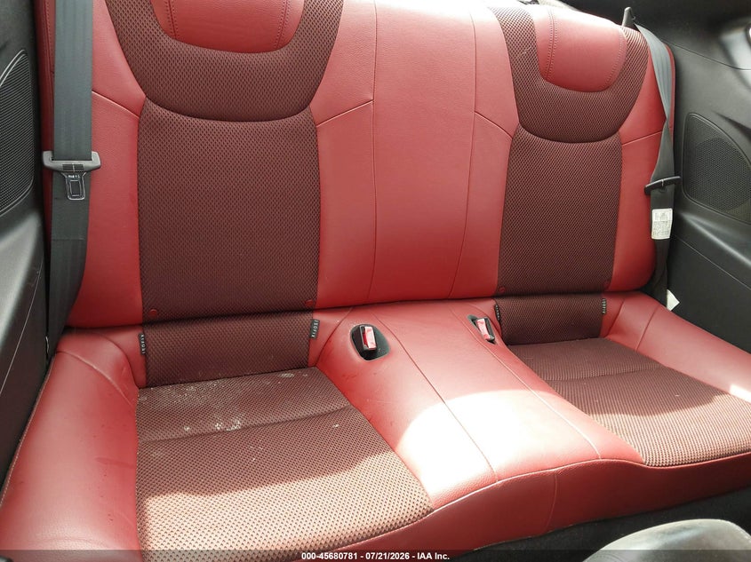 2013 HYUNDAI GENESIS auction photo 8