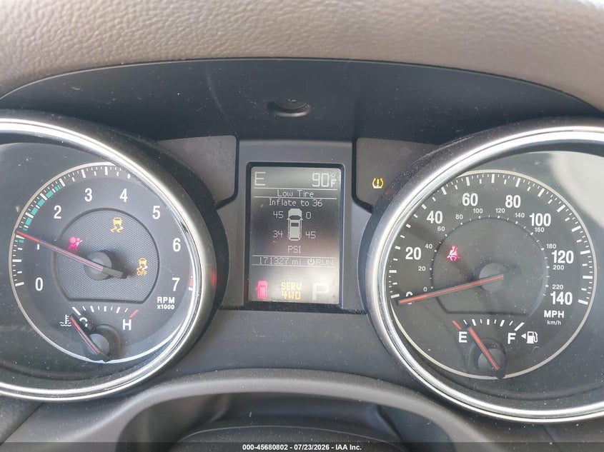 JEEP GRAND CHEROKEE 2013 VIN 1C4RJFAT6DC577961