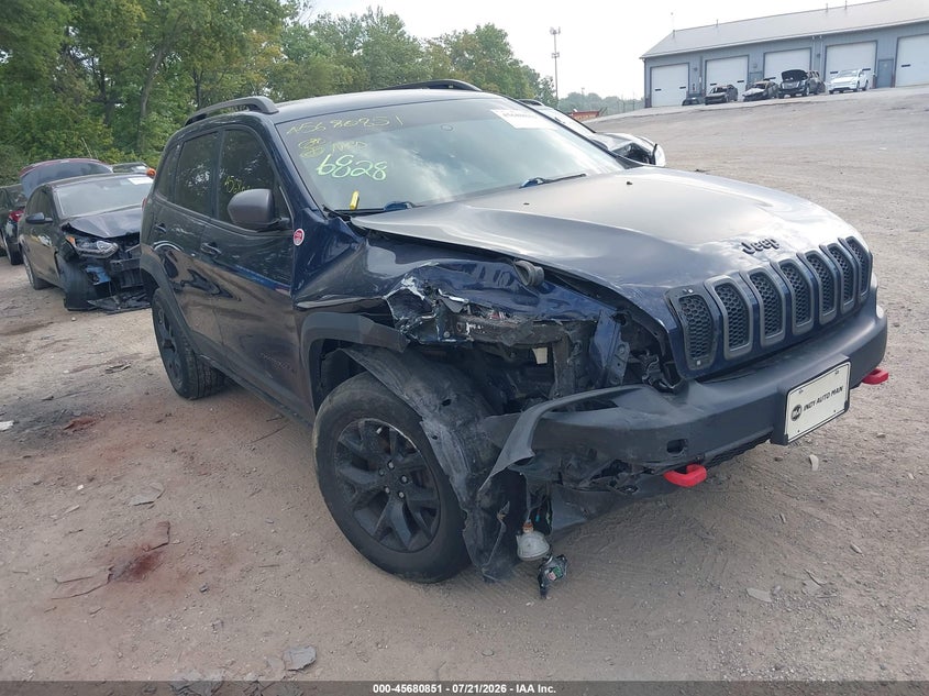 2016 JEEP CHEROKEE auction photo 6