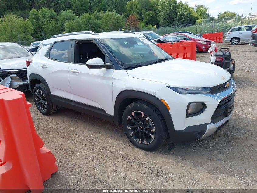 2021 CHEVROLET TRAILBLAZER auction photo 1