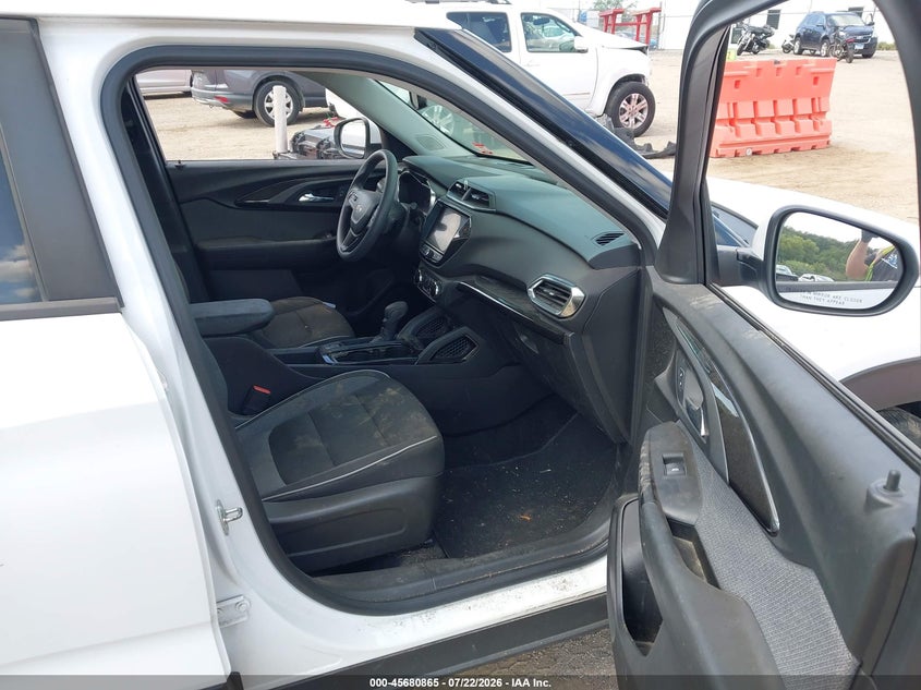 2021 CHEVROLET TRAILBLAZER auction photo 5