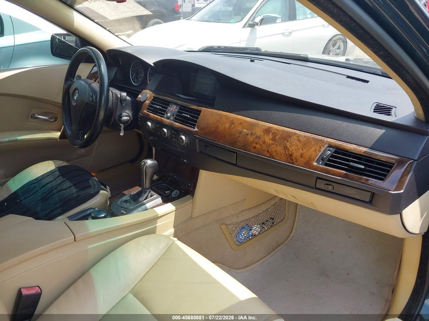 2007 BMW 530XI auction photo 5
