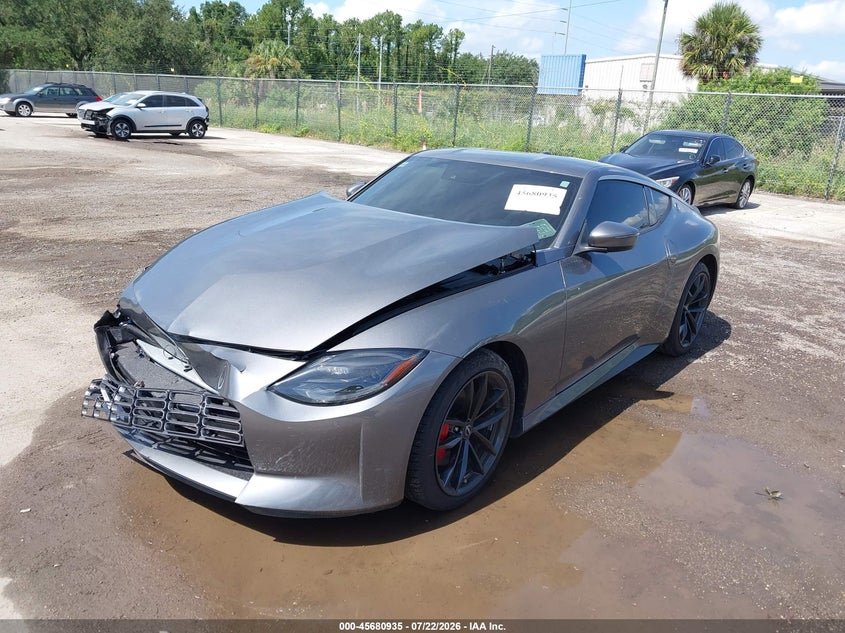 Vin: jn1bz4bh3rm366939, lot: 46179544, nissan z performance manual 20242