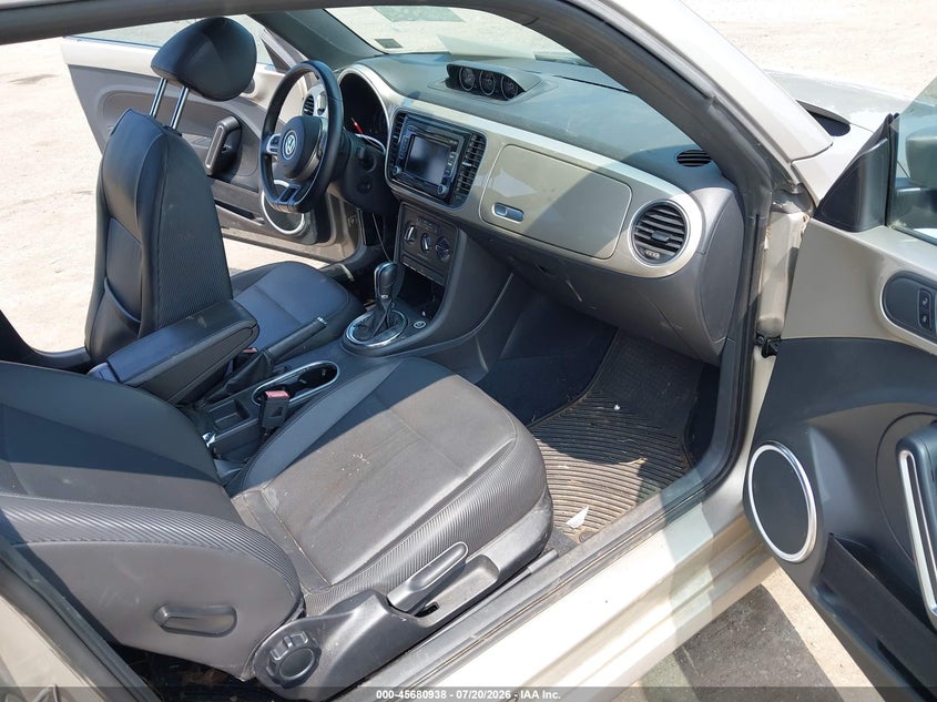 2013 Volkswagen Beetle 2.0L Tdi VIN: 3VWJL7AT3DM675788 Lot: 45680938