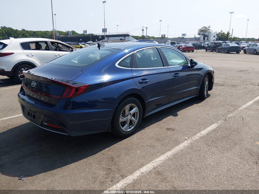 2021 HYUNDAI SONATA auction photo 4