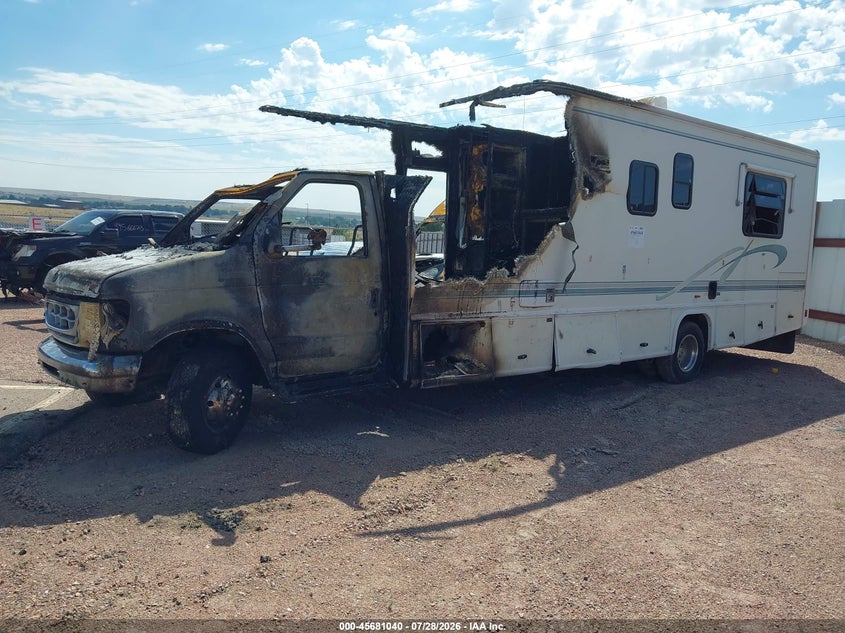 1998 Ford Econoline, Interior Burn, IAAI, VIN 1FDXE40S2WHB00440 — photo 2