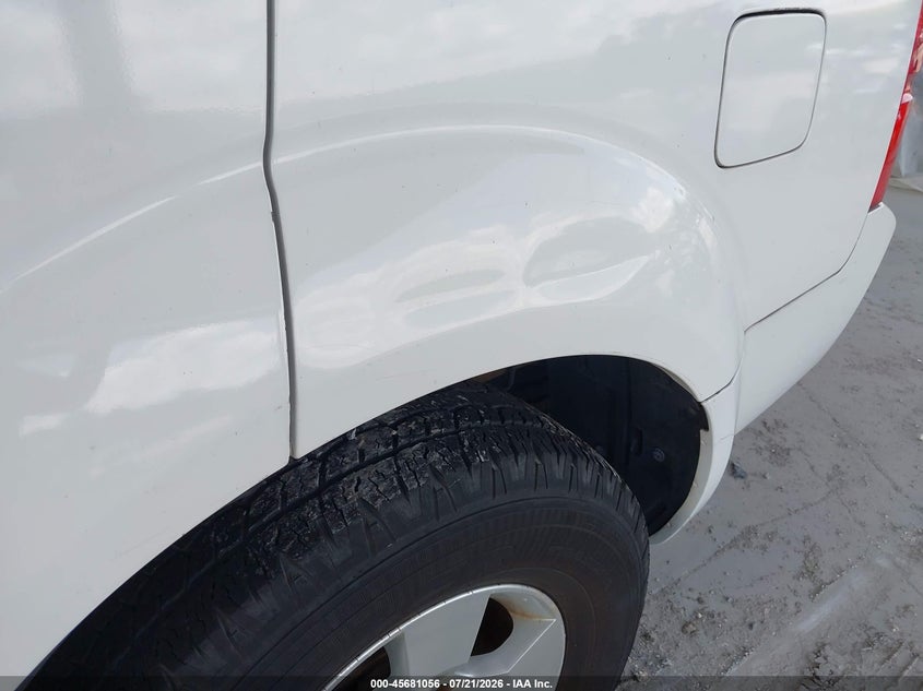 2005 NISSAN PATHFINDER auction photo 6