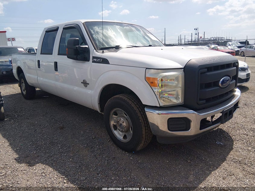 2013 FORD SUPER DUTY F-350 SRW — zdjęcie z aukcji