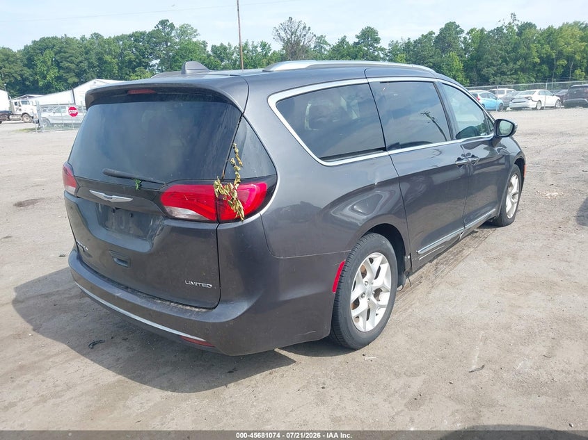 2020 Chrysler Pacifica Limited VIN: 2C4RC1GG3LR278585 Lot: 45681074
