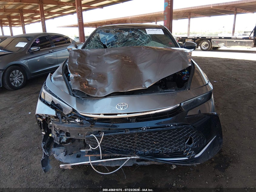 2024 TOYOTA CROWN auction photo 6