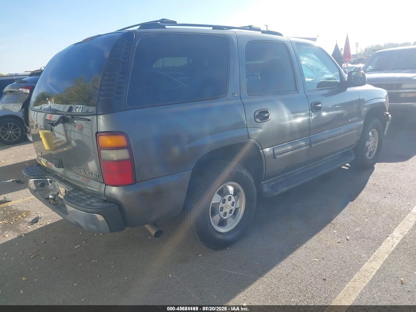 2002 CHEVROLET TAHOE auction photo 4