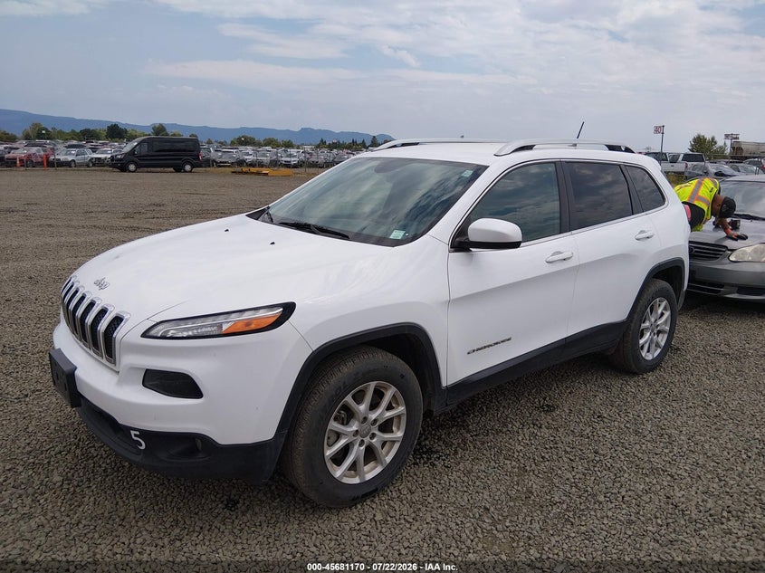 2018 JEEP CHEROKEE auction photo 2