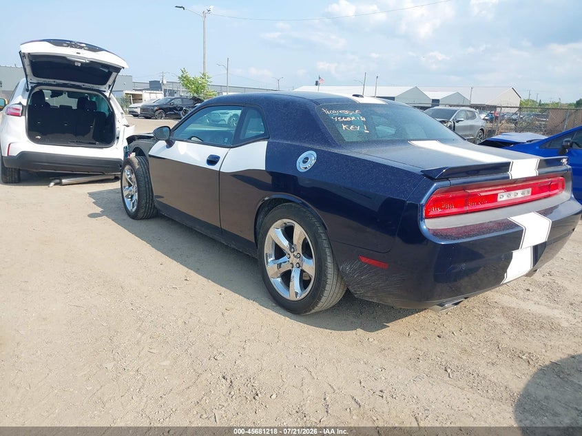 2013 Dodge Challenger R/T Plus VIN: 2C3CDYBT4DH695239 Lot: 45681218