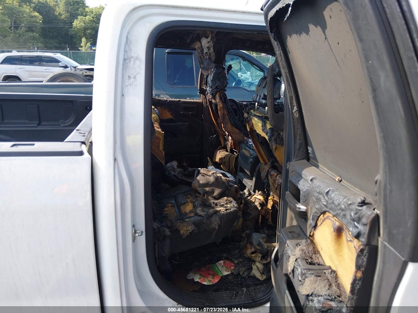 2016 GMC SIERRA 1500 auction photo 8
