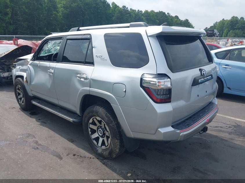 Vin: jtebu5jr1j5597618, lot: 46179832, toyota 4runner trd off road 20183