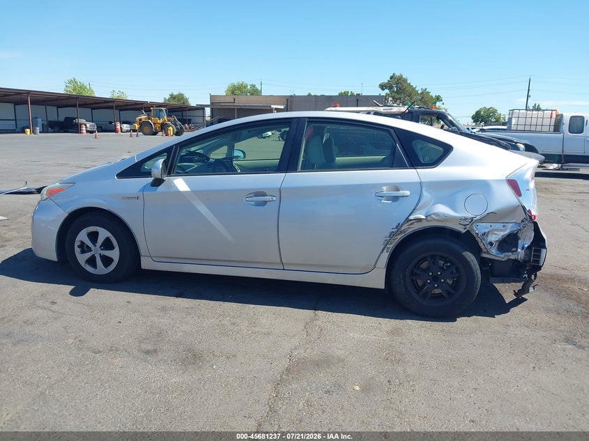 2014 Toyota Prius Two VIN: JTDKN3DU5E1820049 Lot: 45681237