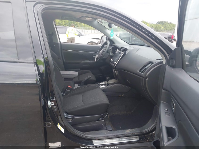 2026 MITSUBISHI OUTLANDER SPORT auction photo 5