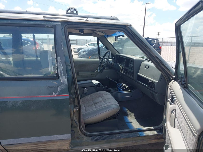 1991 JEEP CHEROKEE auction photo 5