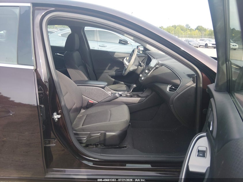 2020 CHEVROLET MALIBU auction photo 5