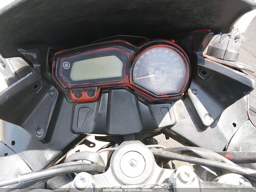 YAMAHA FZ6 2009