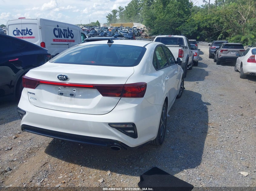 2021 KIA FORTE auction photo 4