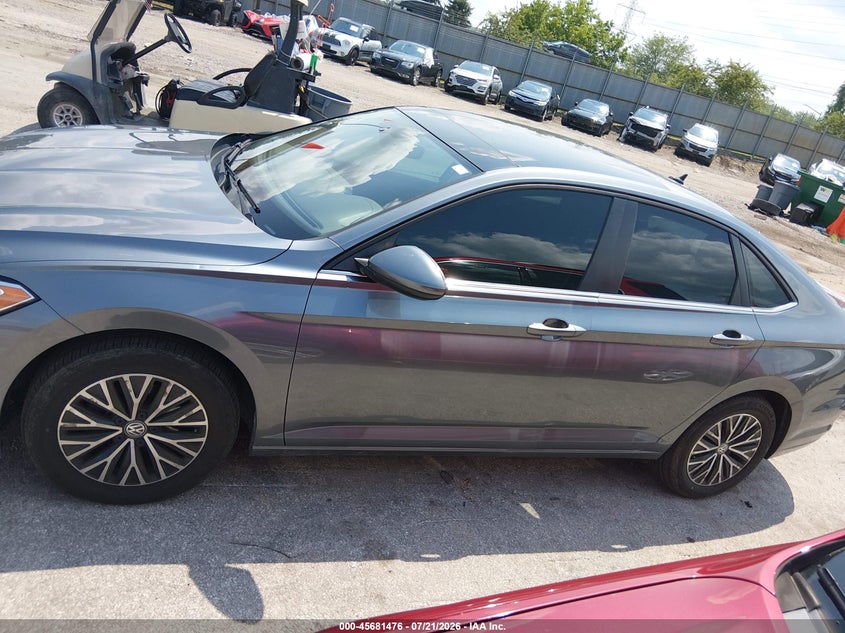 2020 Volkswagen Jetta 1.4T R-Line/1.4T S/1.4T Se VIN: 3VWCB7BU3LM070736 Lot: 45681476