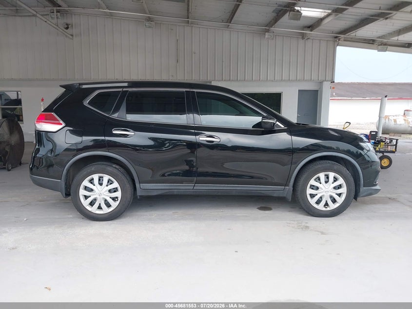 2015 Nissan Rogue S VIN: KNMAT2MTXFP592244 Lot: 45681553