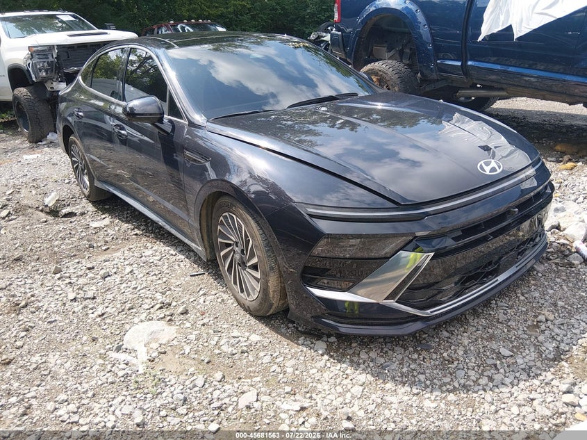 2025 HYUNDAI SONATA HYBRID auction photo 1
