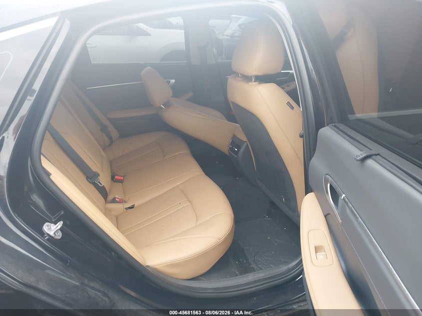 2025 HYUNDAI SONATA HYBRID auction photo 8