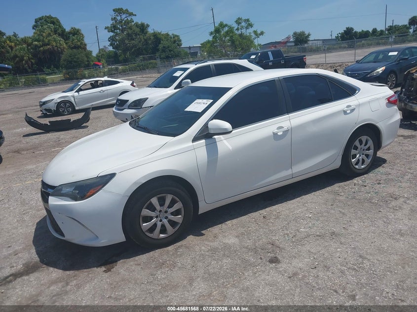 2015 Toyota Camry, Rear, IAAI, VIN 4T1BF1FK2FU938696 — photo 2