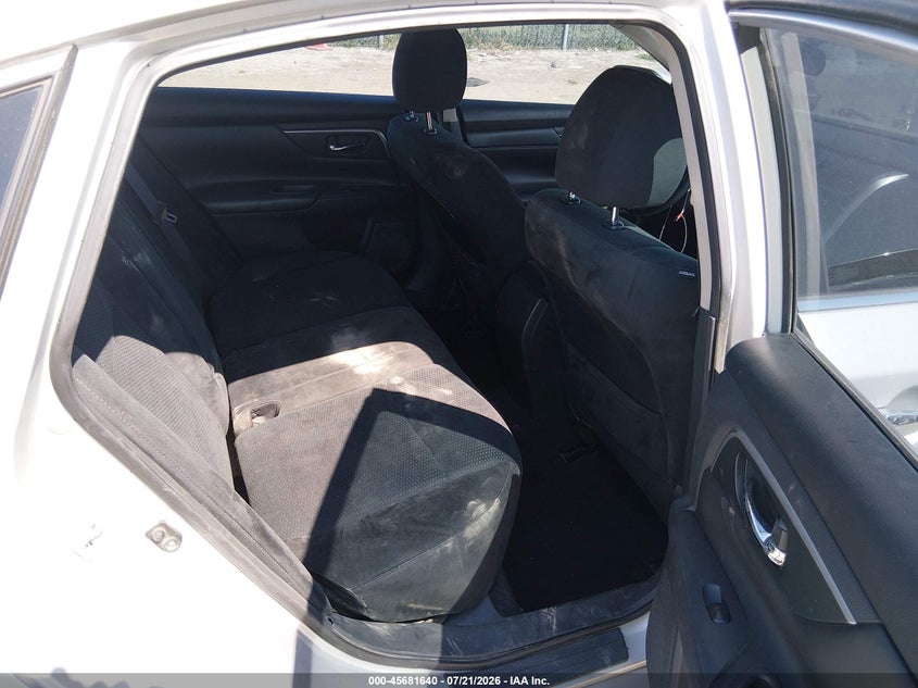 2015 NISSAN ALTIMA auction photo 8