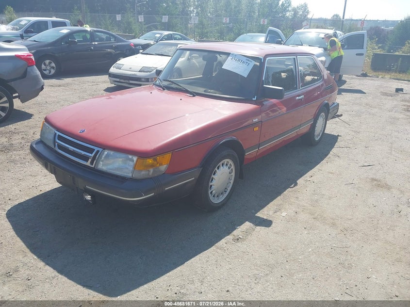 1990 Saab 900, Обычный износ, IAAI, VIN YS3AK35DXL5002656 — фото 2