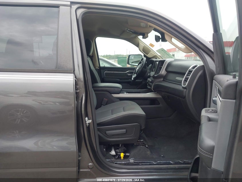 2020 RAM 1500 auction photo 5