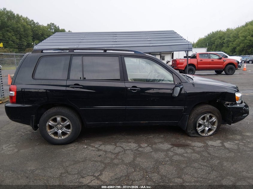 2005 Toyota Highlander V6 VIN: JTEEP21A350111908 Lot: 45681795