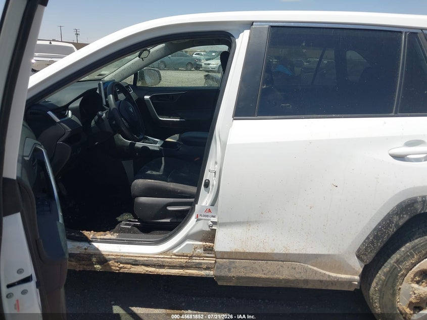 2024 TOYOTA RAV4 auction photo 6