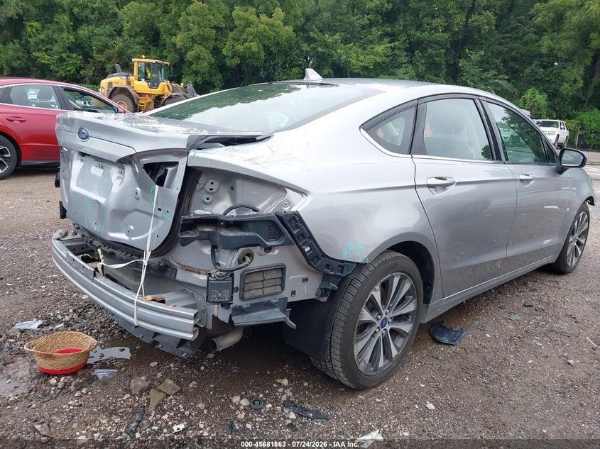 2020 FORD FUSION auction photo 4