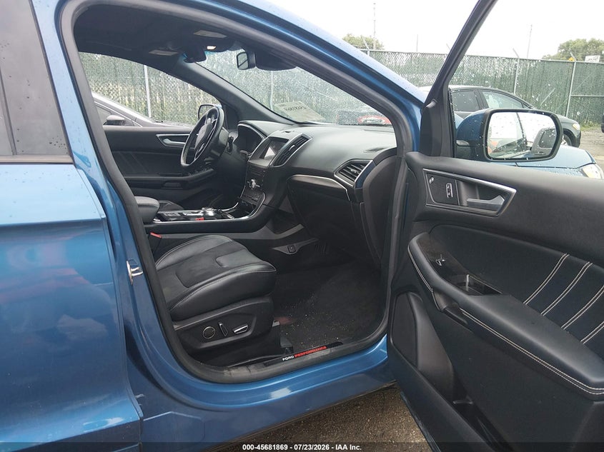 2019 FORD EDGE auction photo 5