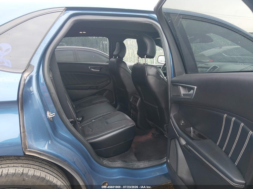 2019 FORD EDGE auction photo 8