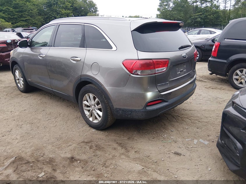 2016 KIA SORENTO auction photo 3